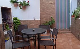 El patio de Marcos